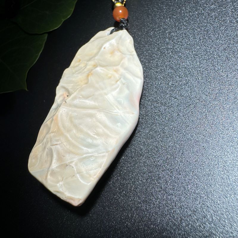 Himalayas Natural Prehnite Rare Stone Hand Rope