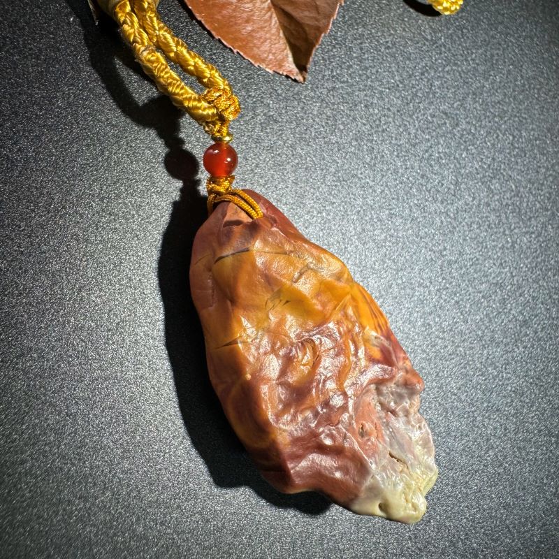 Himalayas Natural Sunstone Rare Stone Hand Rope