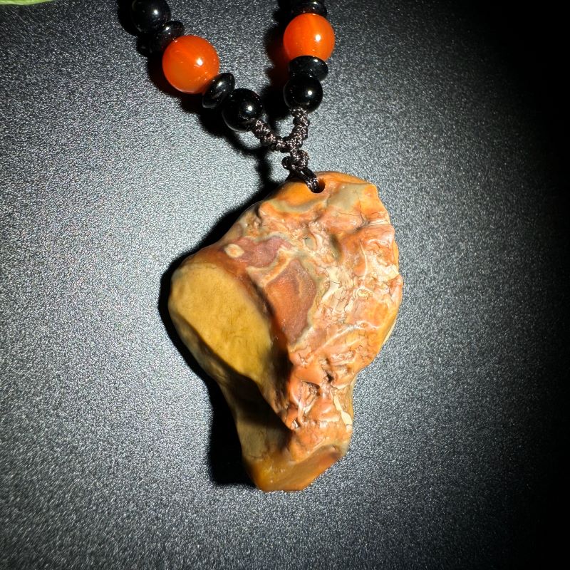 Himalayas Natural Hypersthene Rare Stone Pendant