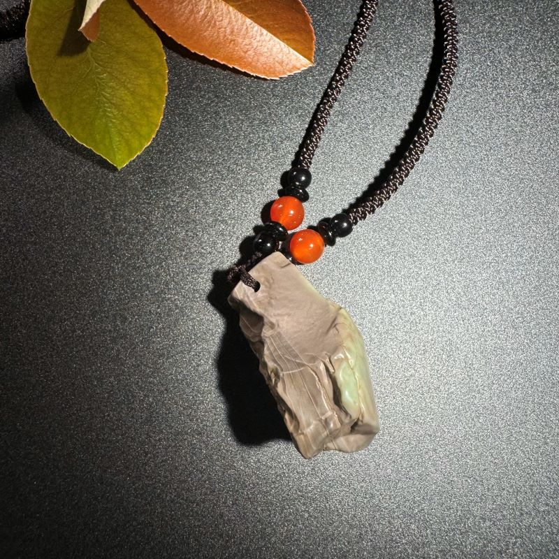 Himalayas Natural Ilmenite Rare Stone Pendant