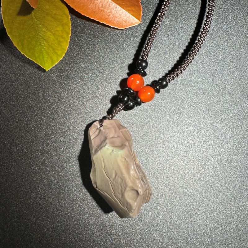 Himalayas Natural Ilmenite Rare Stone Pendant