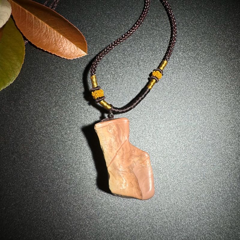 Himalayas Natural Smaragdite Rare Stone Pendant