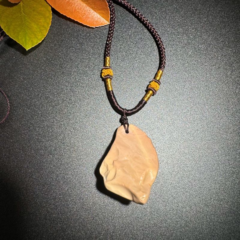 Himalayas Natural Clinozoisite Rare Stone Pendant