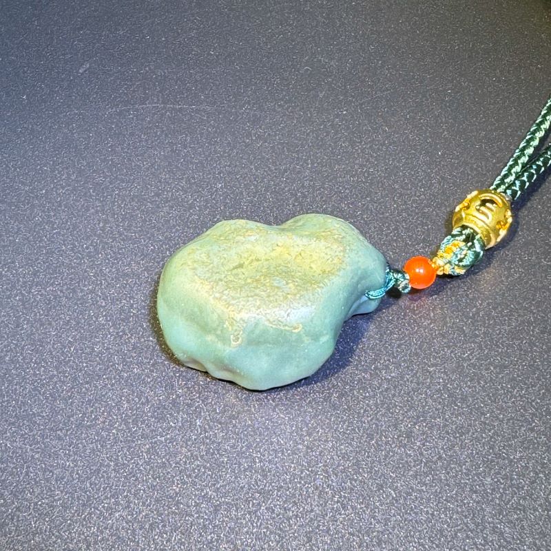 Himalayas Natural Prehnite Rare Stone Hand Rope